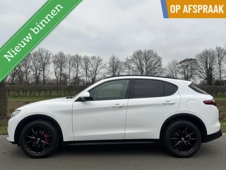 Alfa Romeo Stelvio 2.0t Q4 Veloce 280pk, Carplay, 19inch, 124dkm