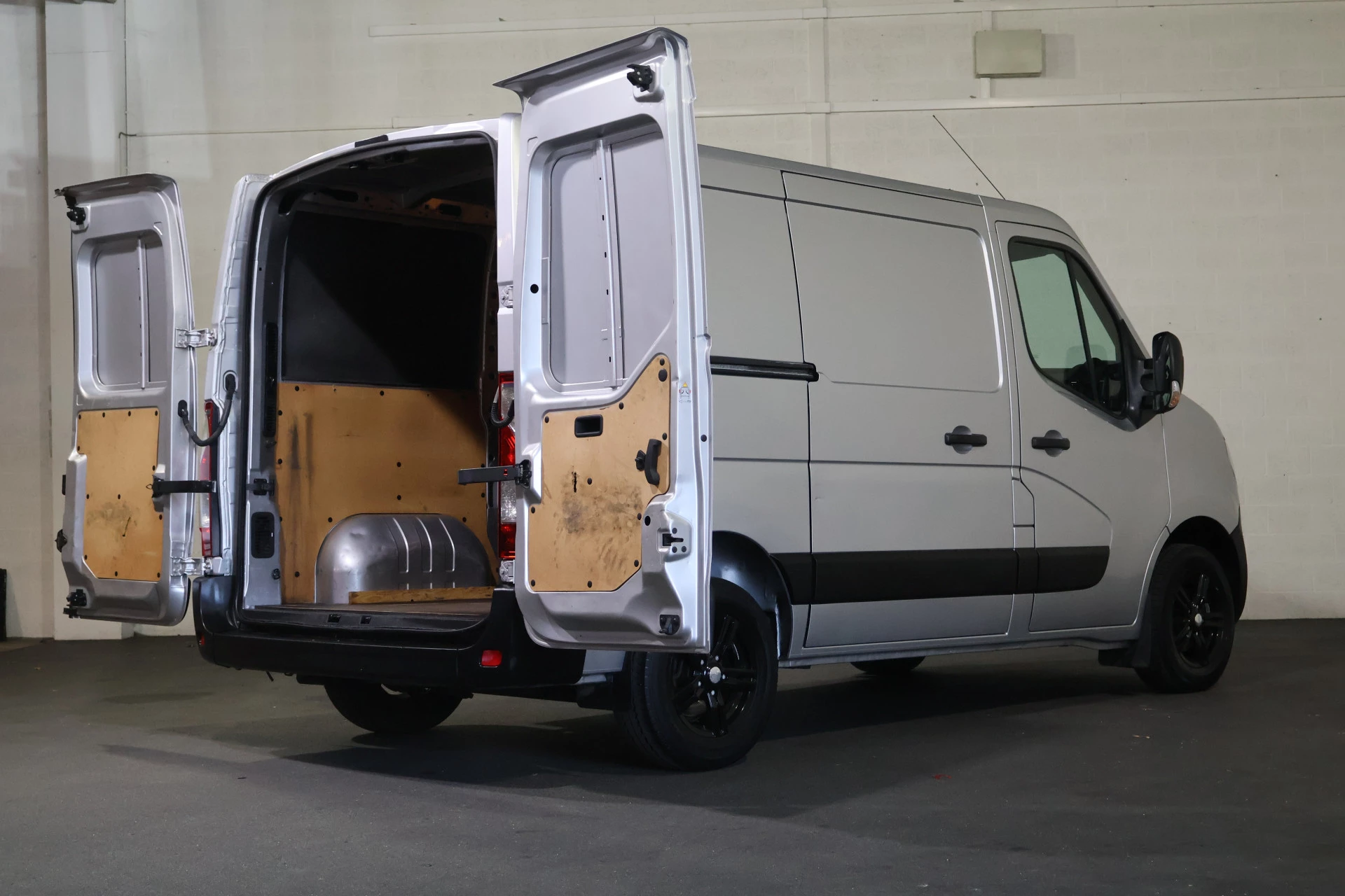 Hoofdafbeelding Nissan NV400