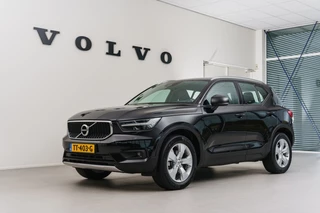 Hoofdafbeelding Volvo XC40 Volvo XC40 T4 Momentum, Business Pack, Intellisafe Pro Line