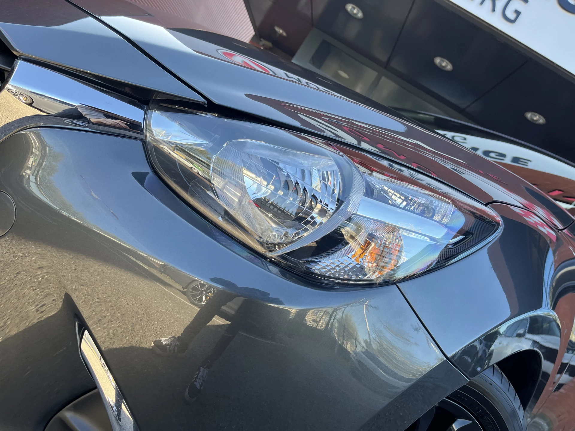 Hoofdafbeelding Mazda 2