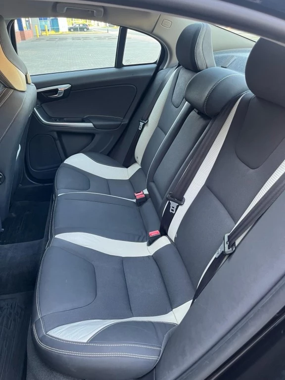 Hoofdafbeelding Volvo S60