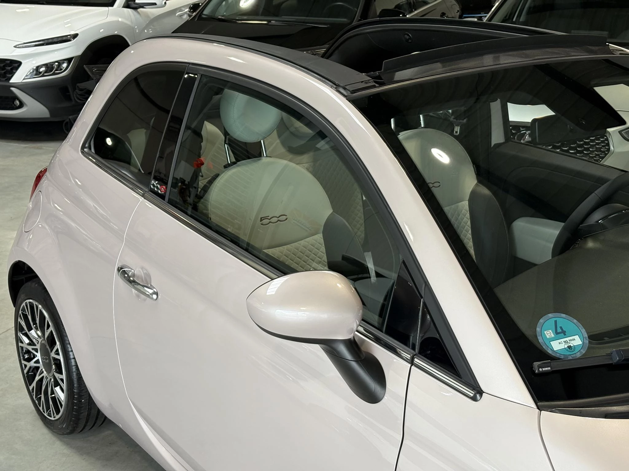 Hoofdafbeelding Fiat 500C