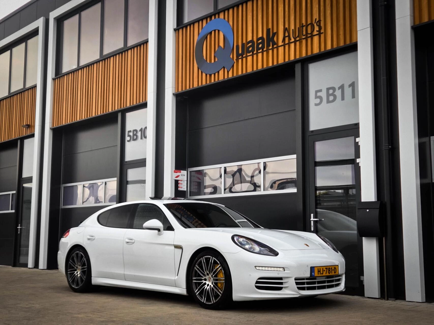 Hoofdafbeelding Porsche Panamera