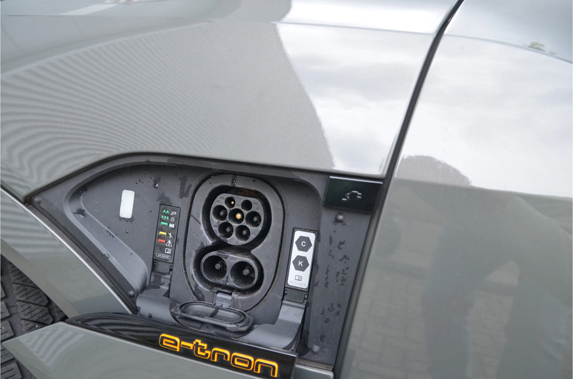 Hoofdafbeelding Audi e-tron