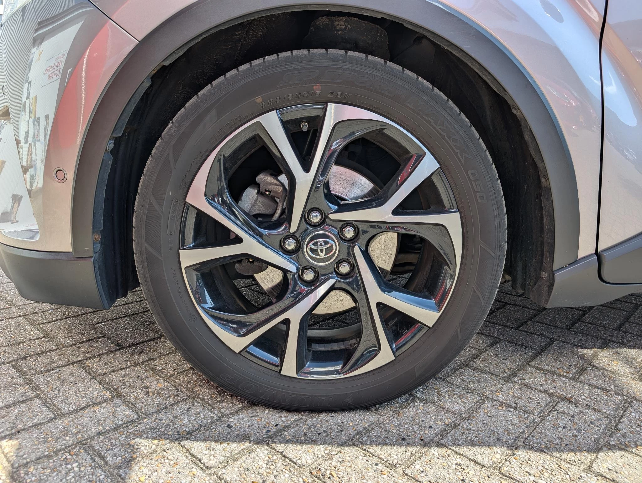 Hoofdafbeelding Toyota C-HR