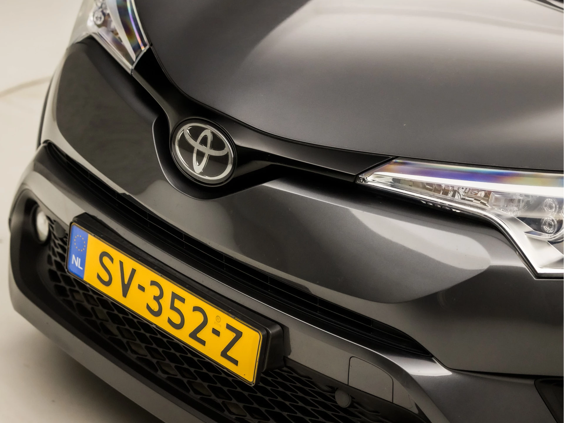 Hoofdafbeelding Toyota C-HR