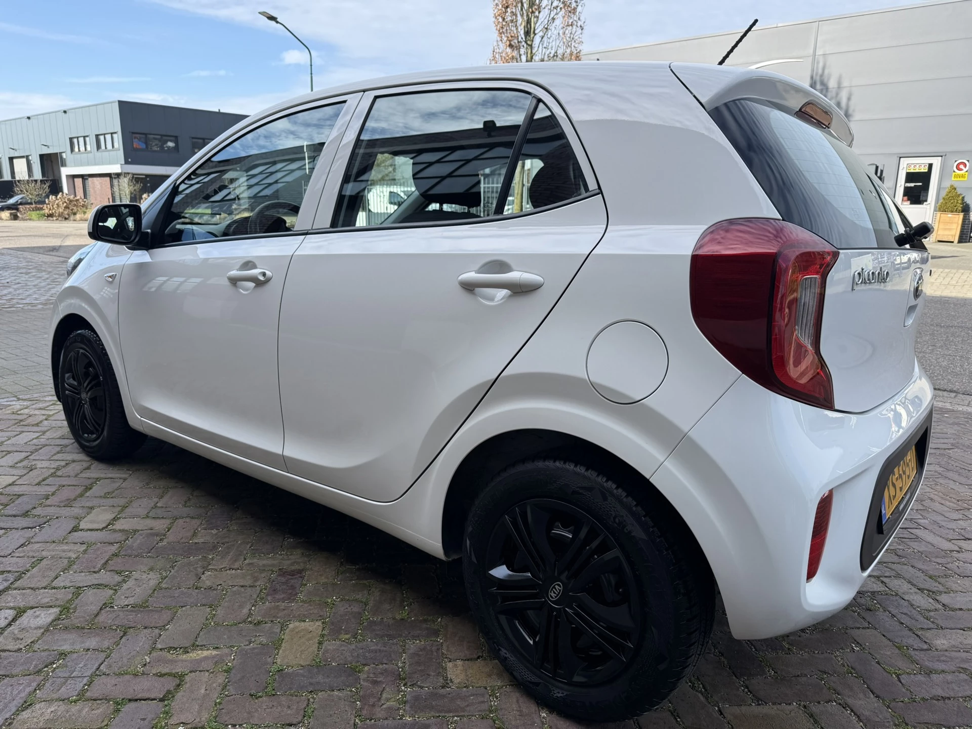 Hoofdafbeelding Kia Picanto
