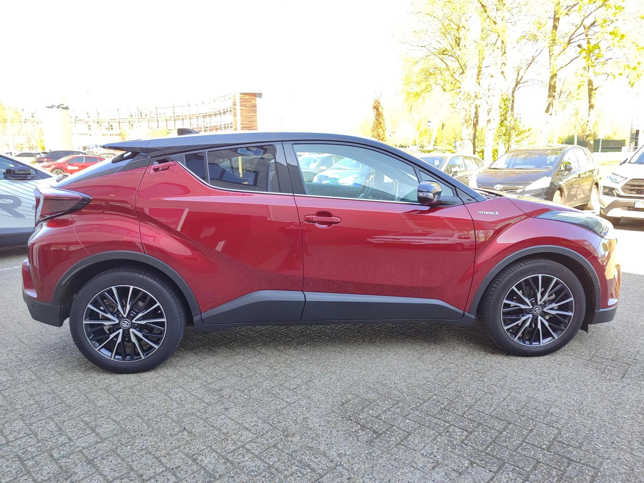 Hoofdafbeelding Toyota C-HR