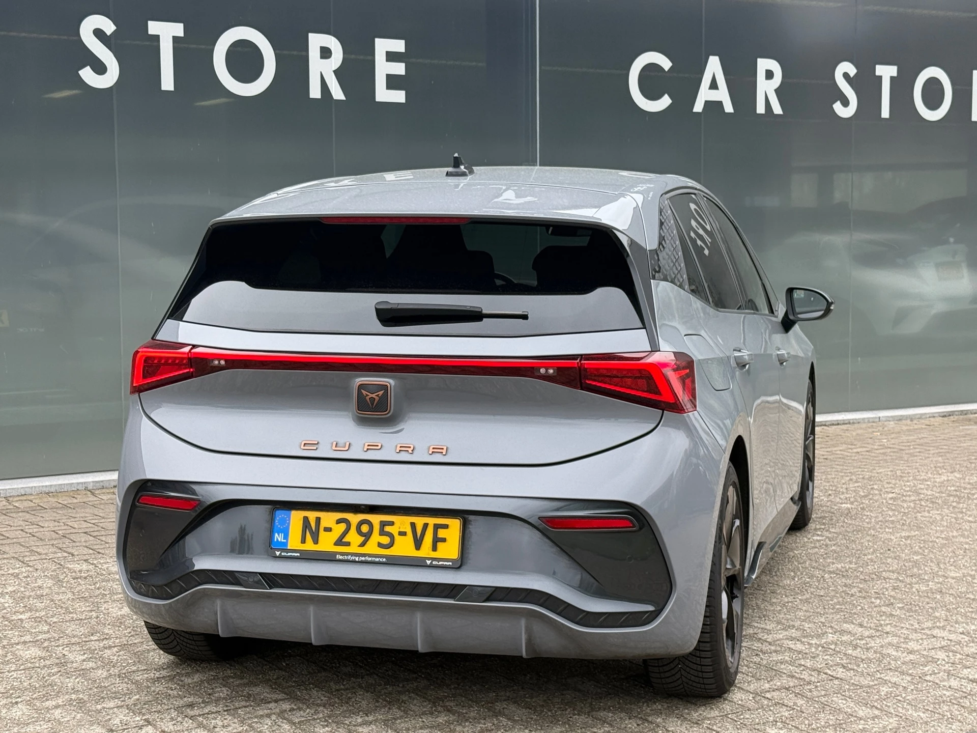 Hoofdafbeelding CUPRA Born