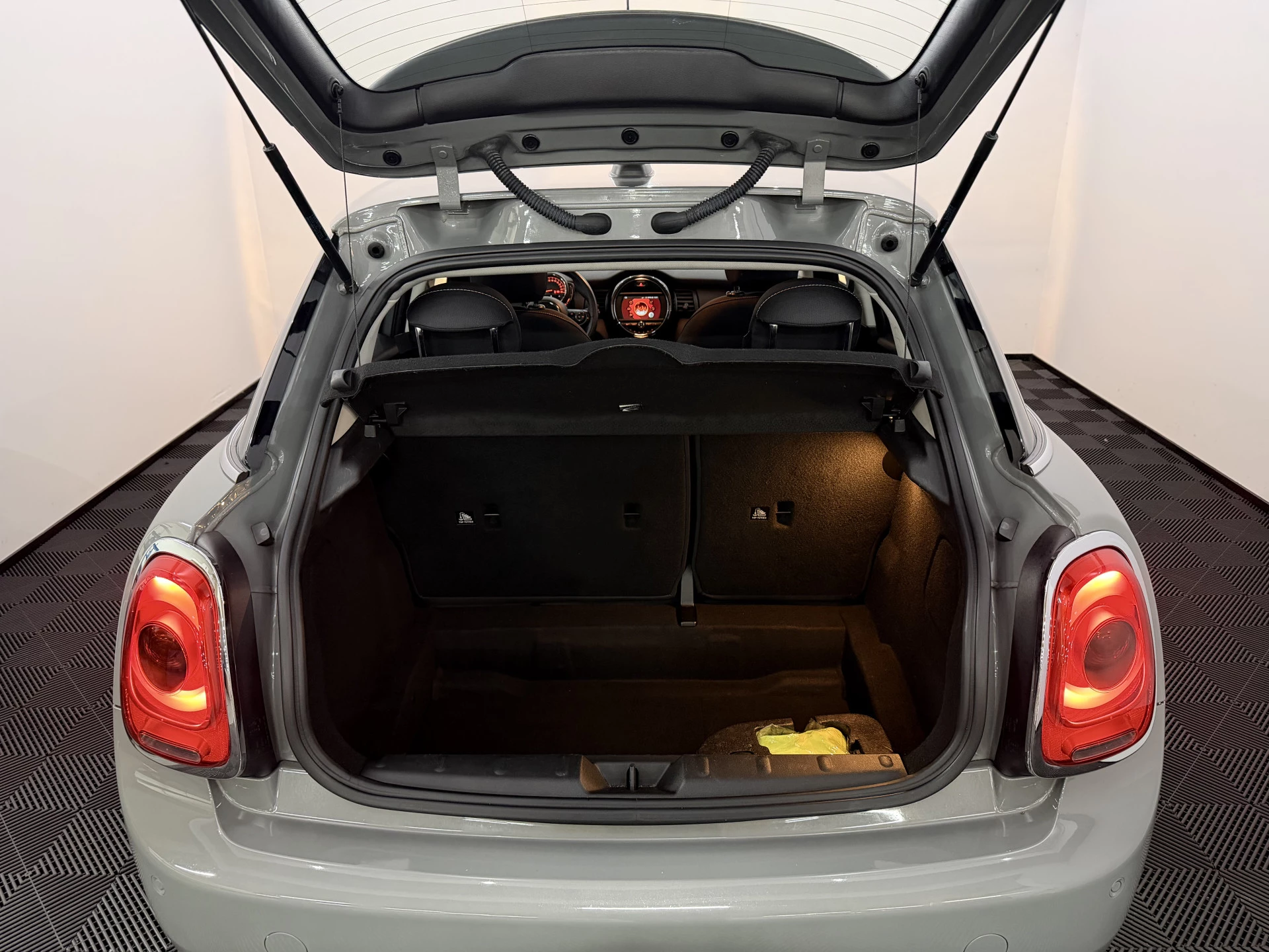 Hoofdafbeelding MINI One