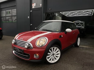 Mini 1.6 Cooper 10 Years II |PANO|LEDER|NAVI|NAP|DISTR VV|