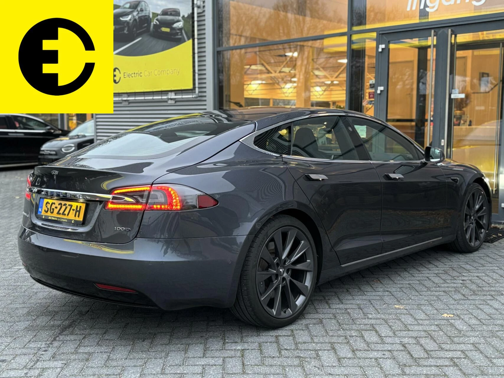 Hoofdafbeelding Tesla Model S