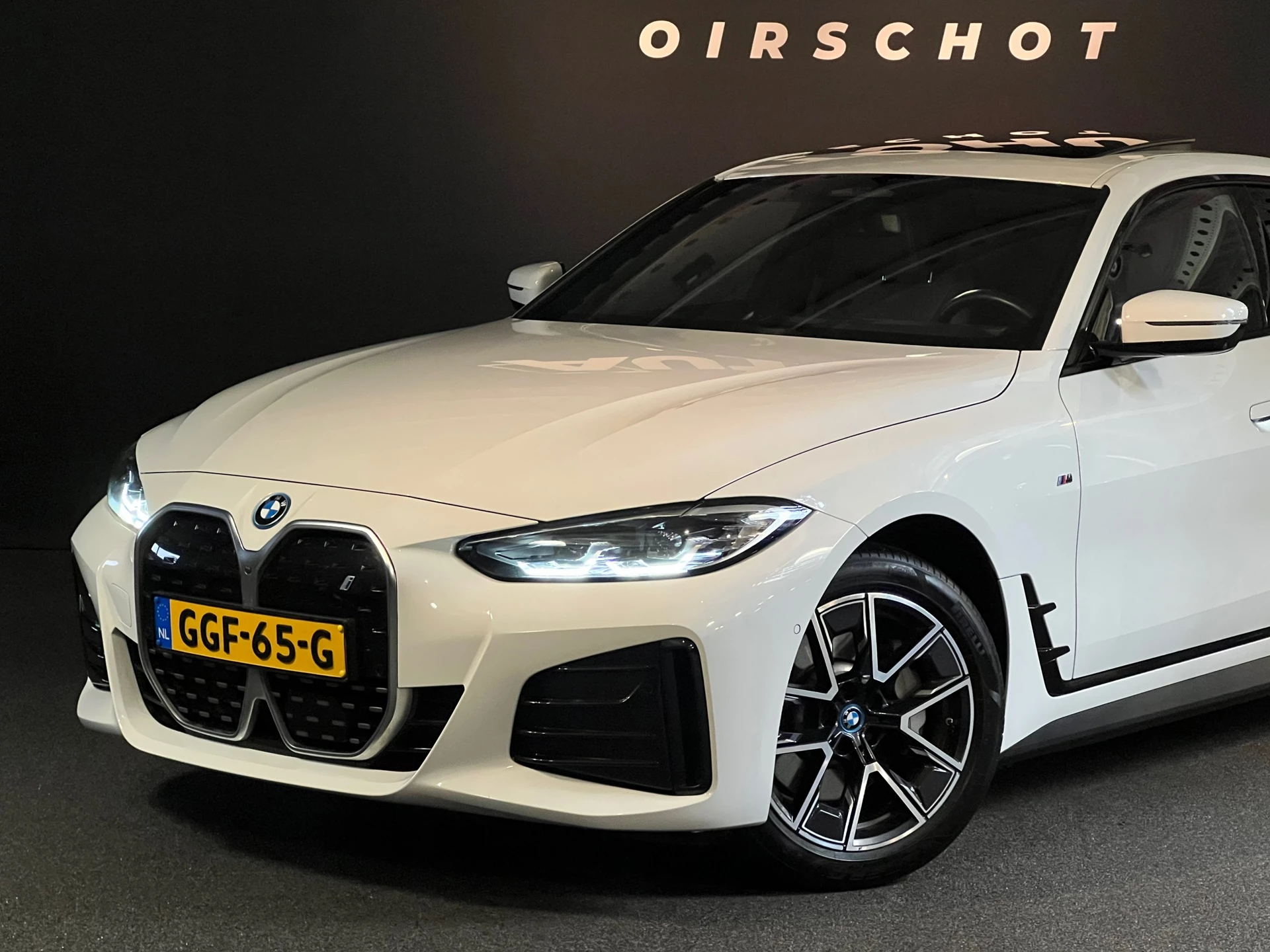 Hoofdafbeelding BMW i4