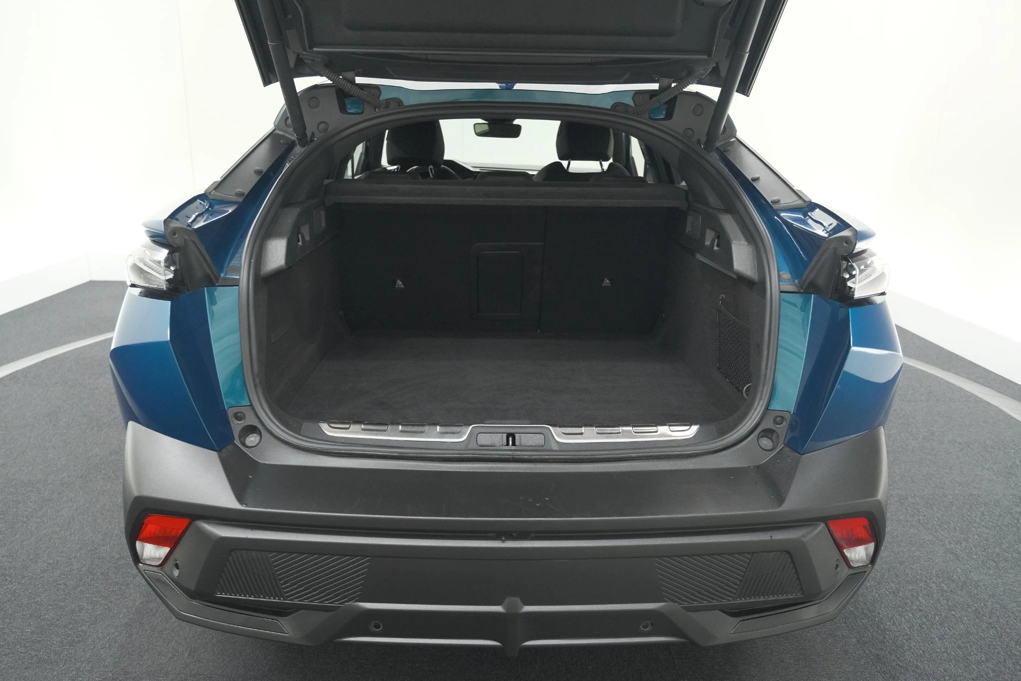 Hoofdafbeelding Peugeot 408