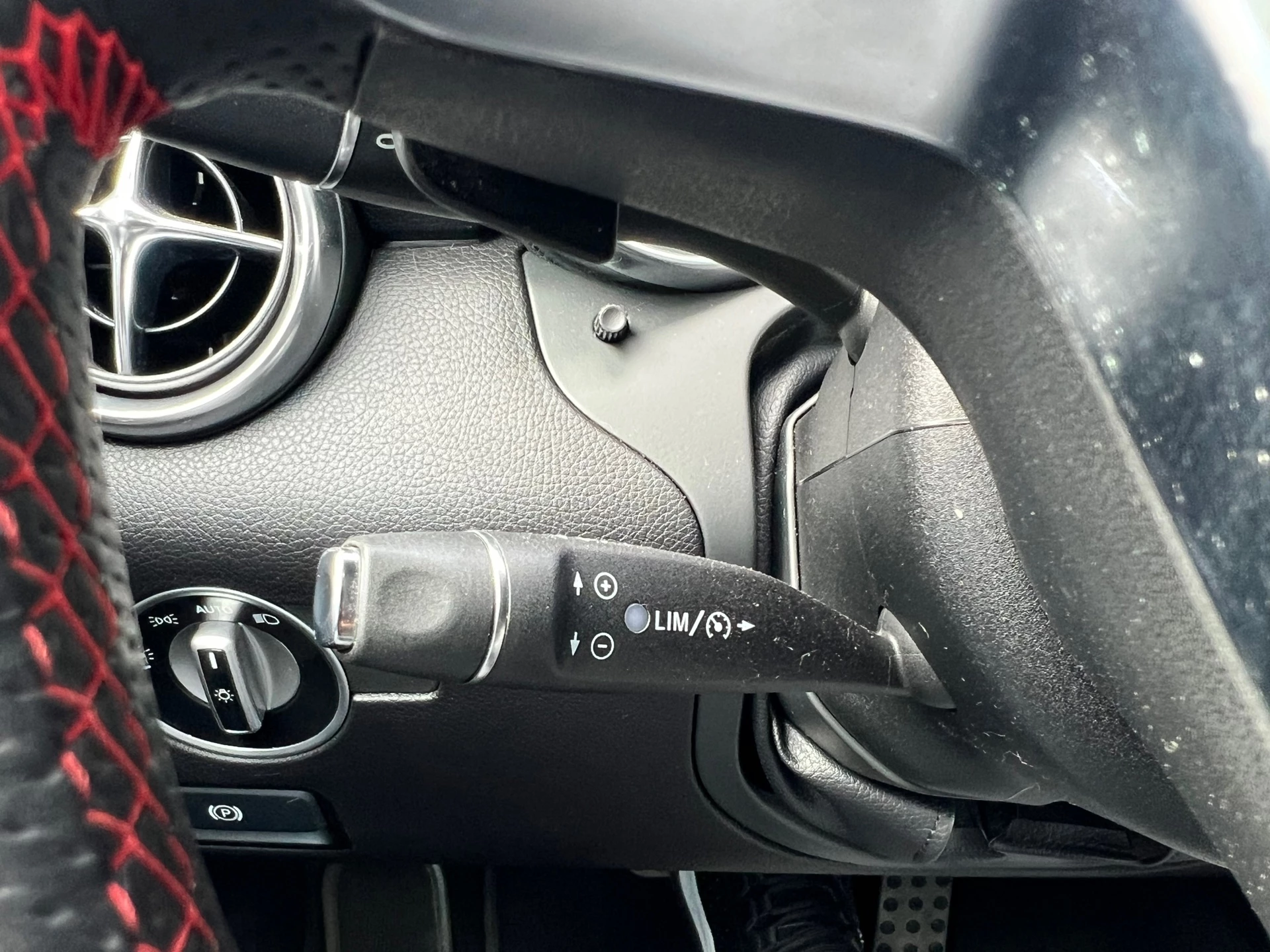 Hoofdafbeelding Mercedes-Benz SLK