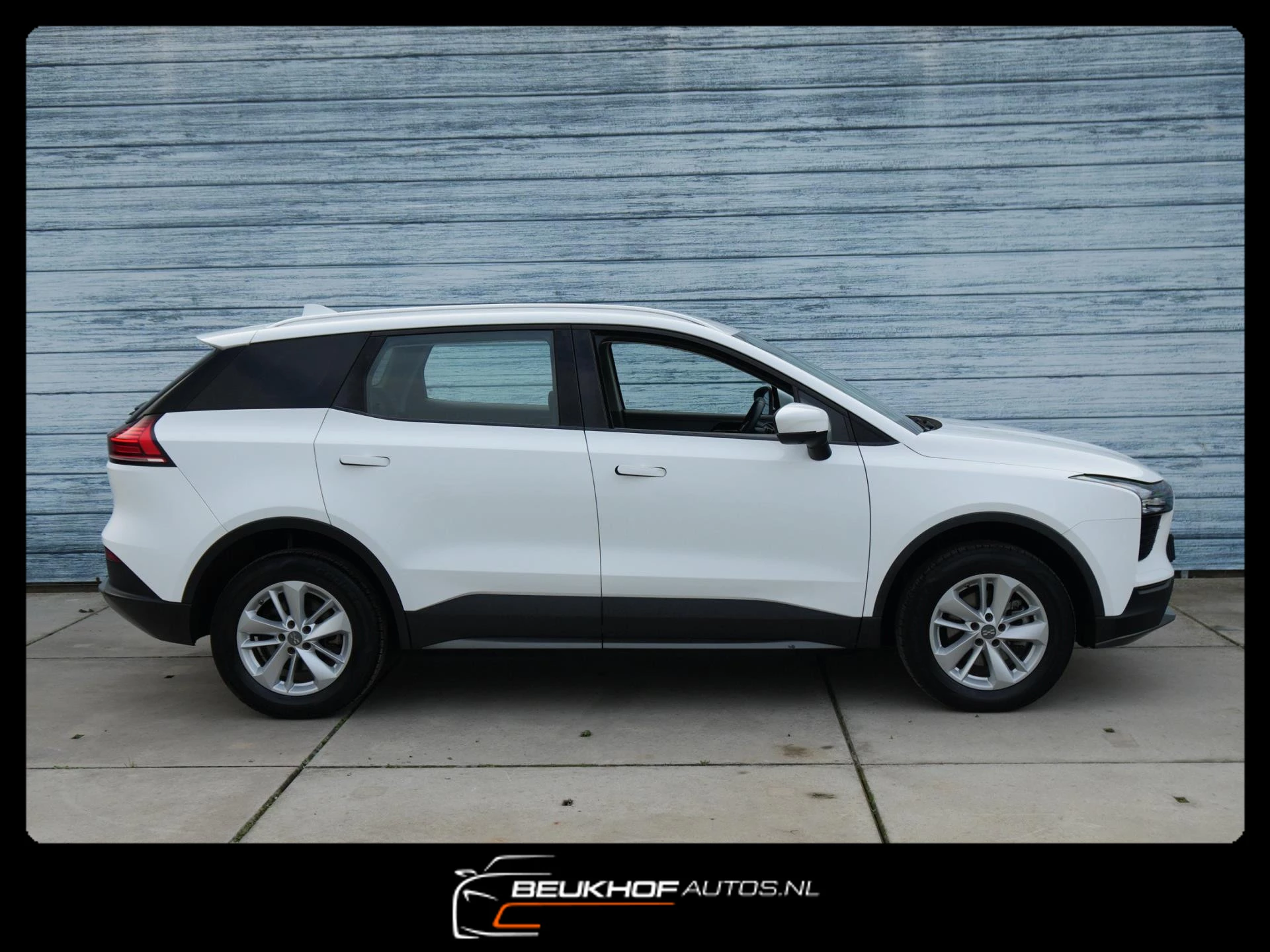 Hoofdafbeelding Aiways U5