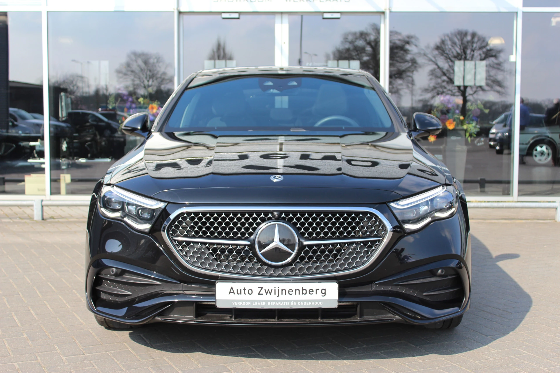 Hoofdafbeelding Mercedes-Benz E-Klasse