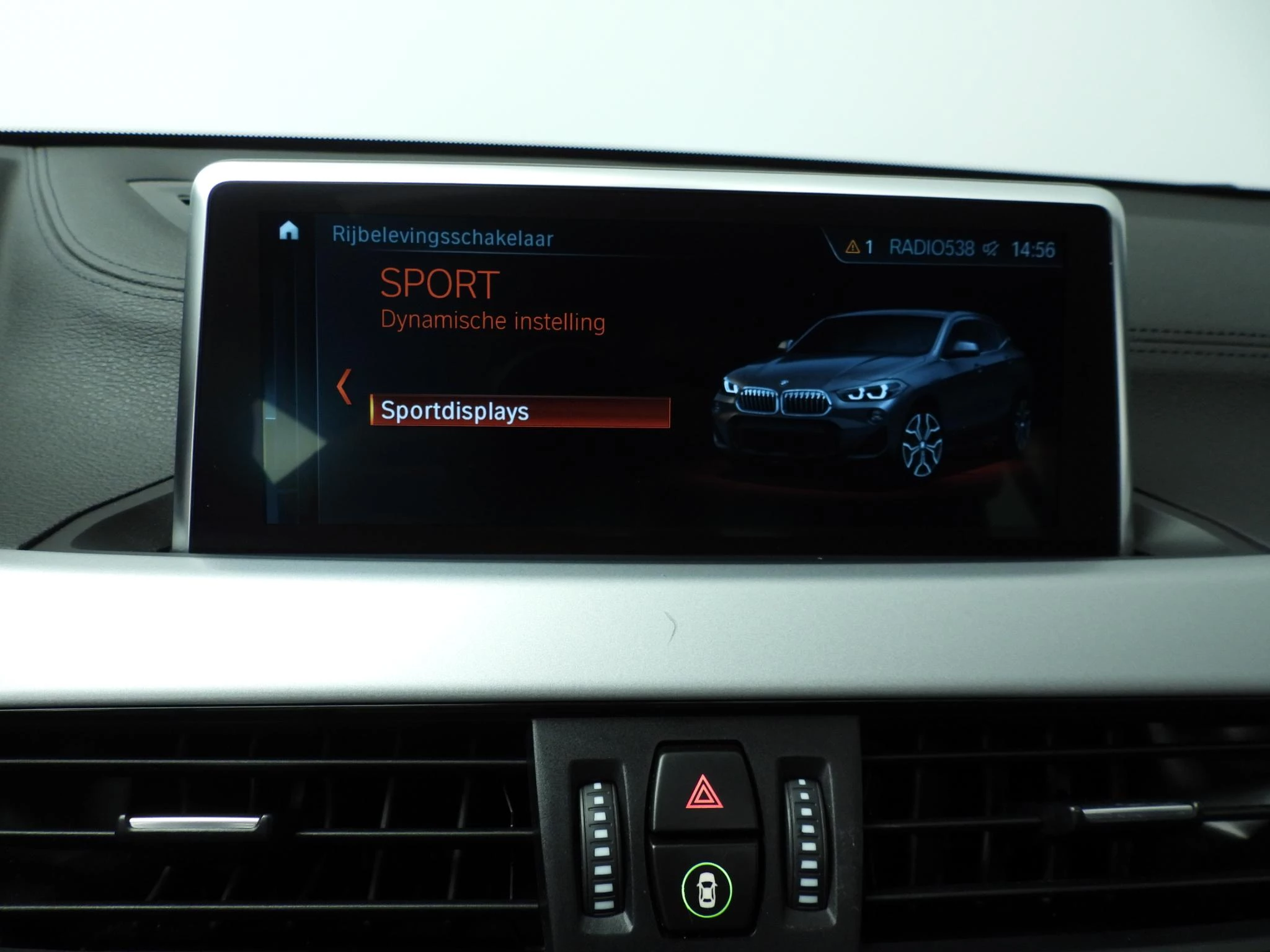 Hoofdafbeelding BMW X2