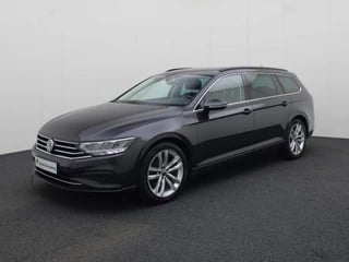 Volkswagen Passat Variant 1.5TSI/150PK Business DSG · Navigatie · Parkeersensoren + camera · Stoelverwarming · Garantie tot 25-06-2025 of 100000km