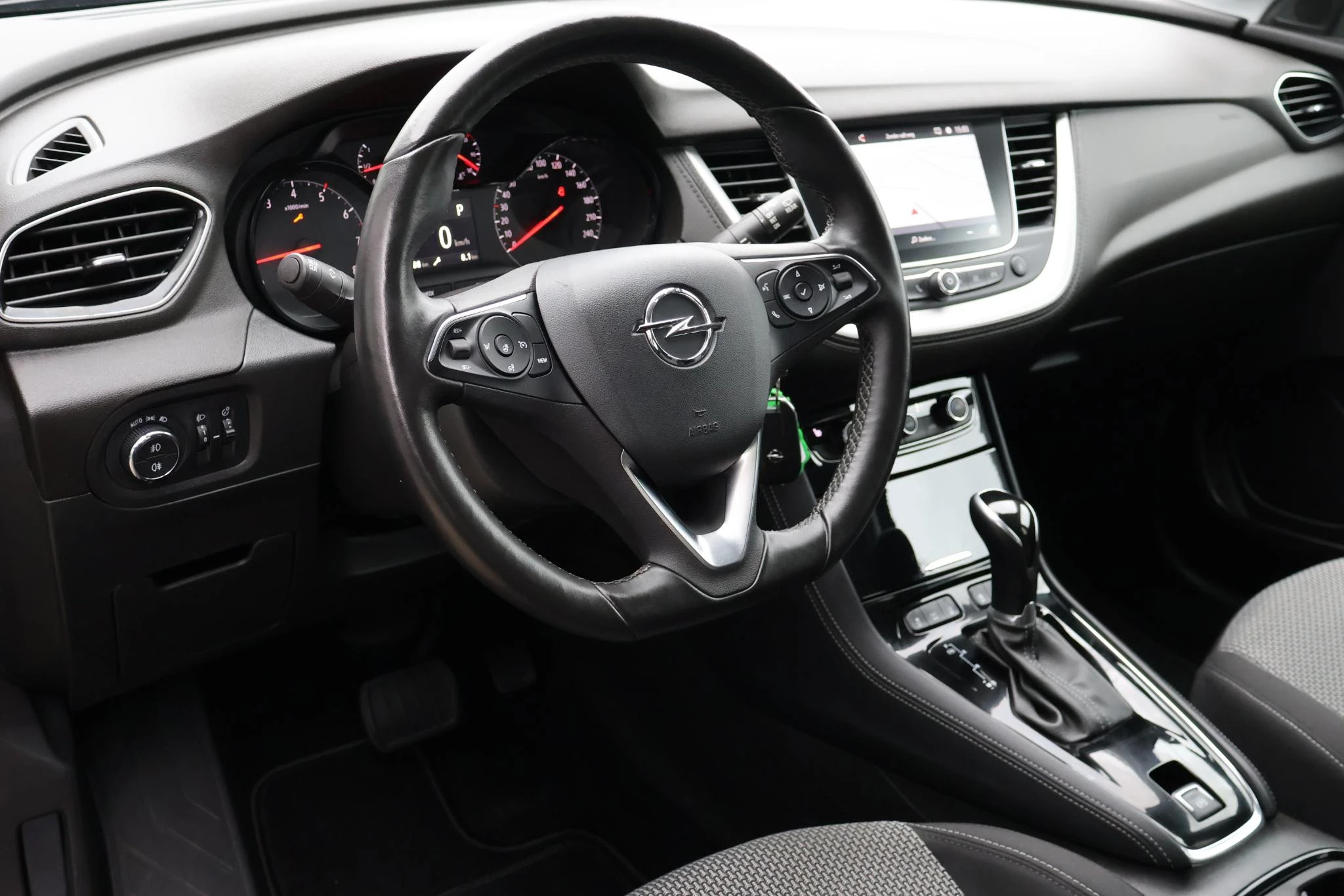 Hoofdafbeelding Opel Grandland X