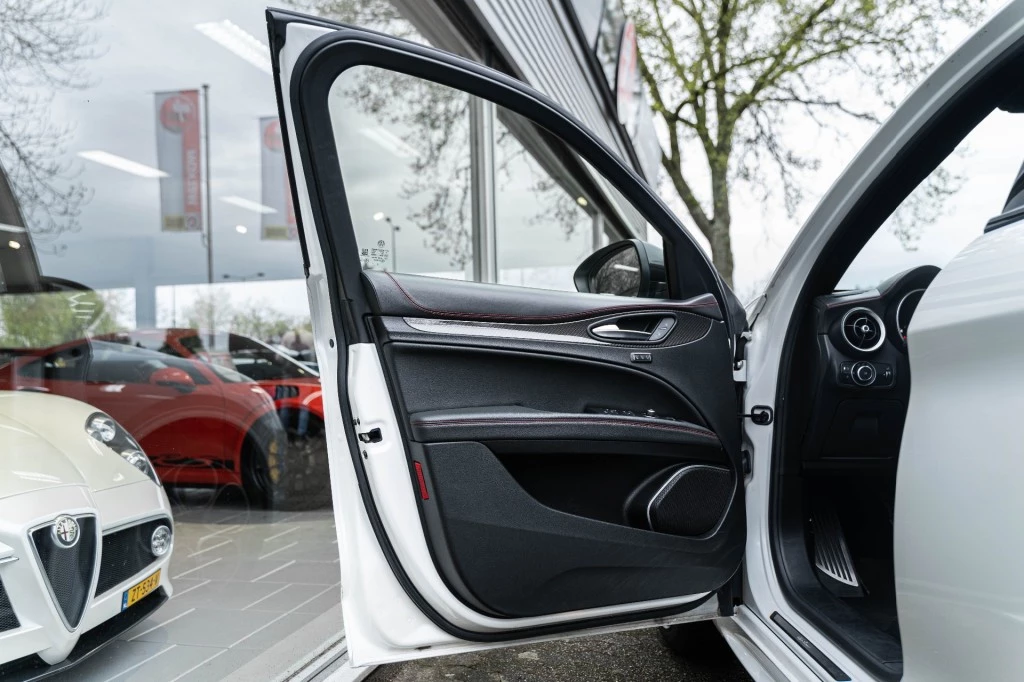Hoofdafbeelding Alfa Romeo Stelvio
