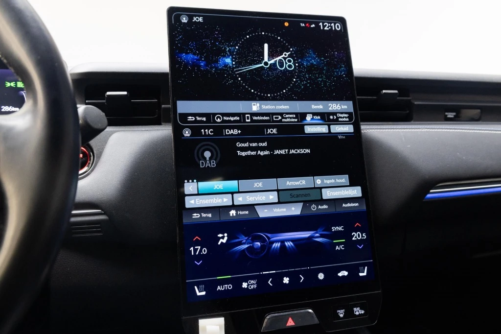 Hoofdafbeelding Honda e:Ny1