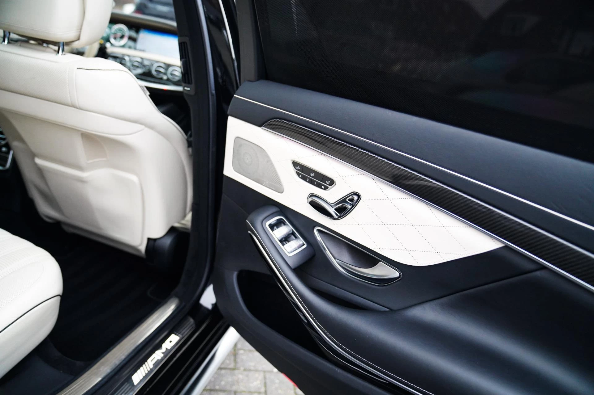 Hoofdafbeelding Mercedes-Benz S-Klasse