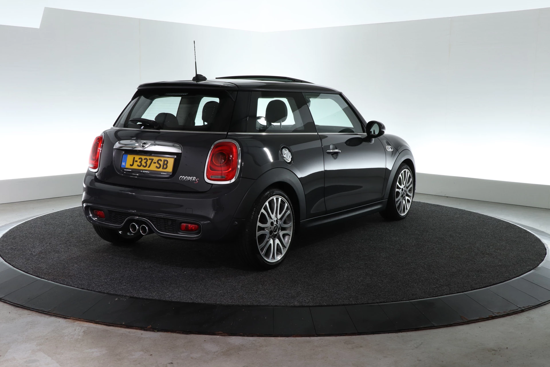 Hoofdafbeelding MINI Cooper S