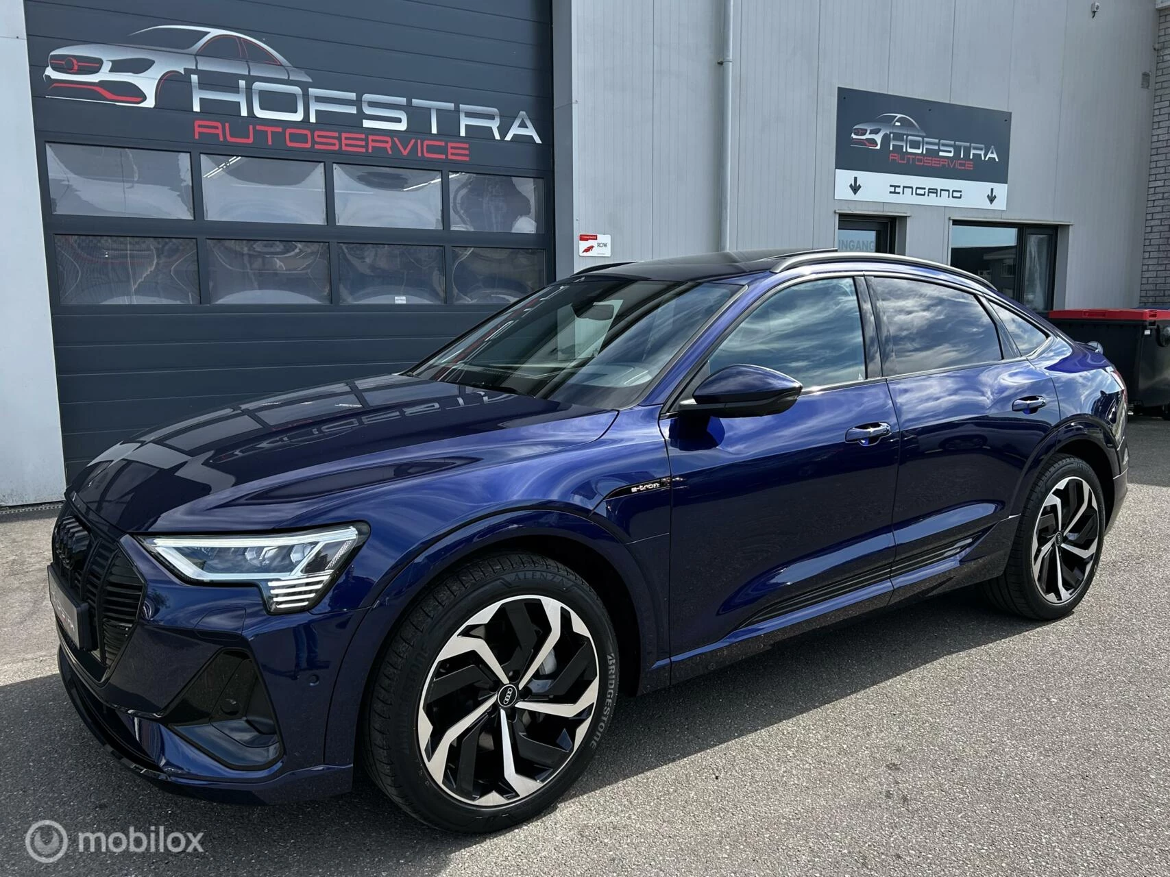 Hoofdafbeelding Audi e-tron