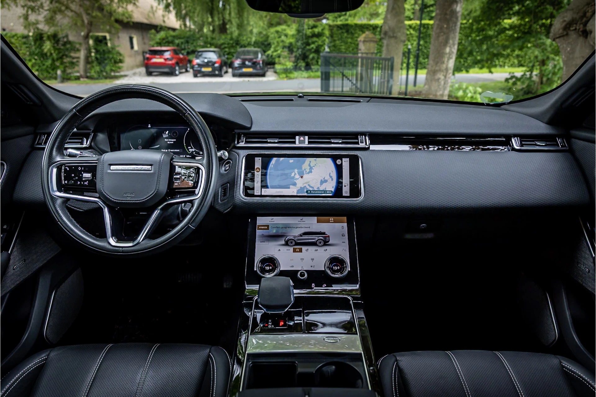 Hoofdafbeelding Land Rover Range Rover Velar
