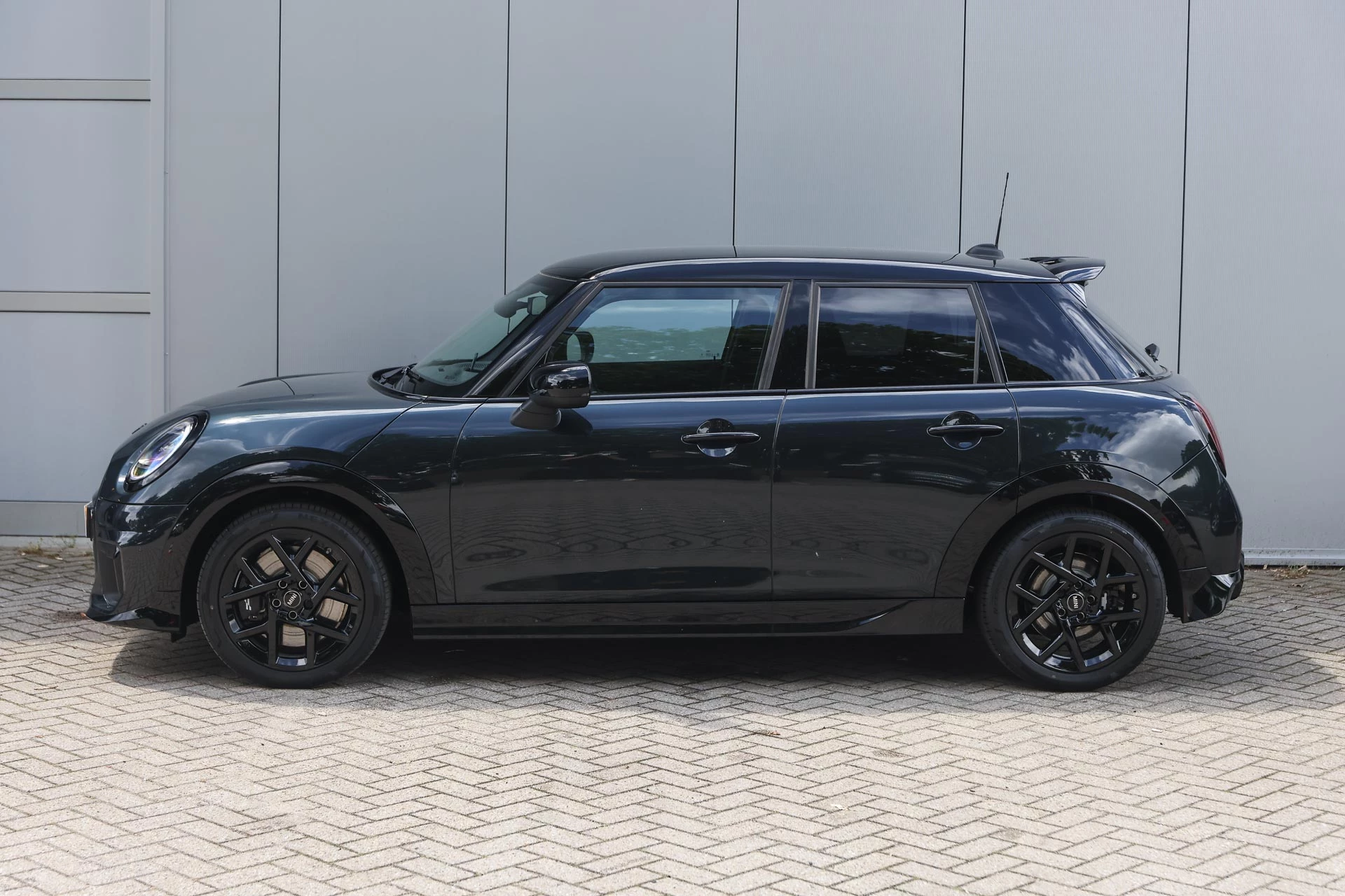 Hoofdafbeelding MINI 5-deurs