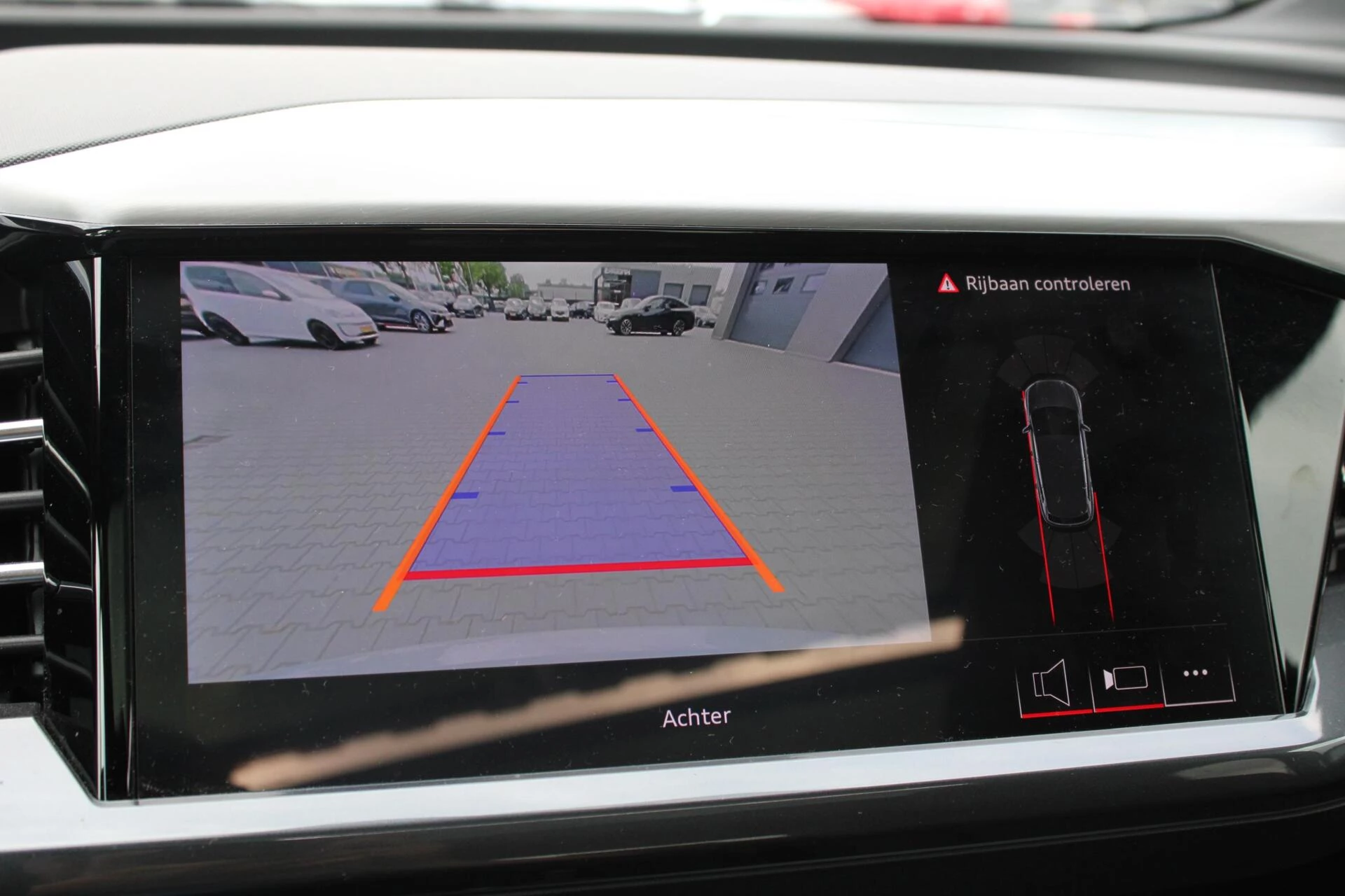 Hoofdafbeelding Audi Q4 e-tron