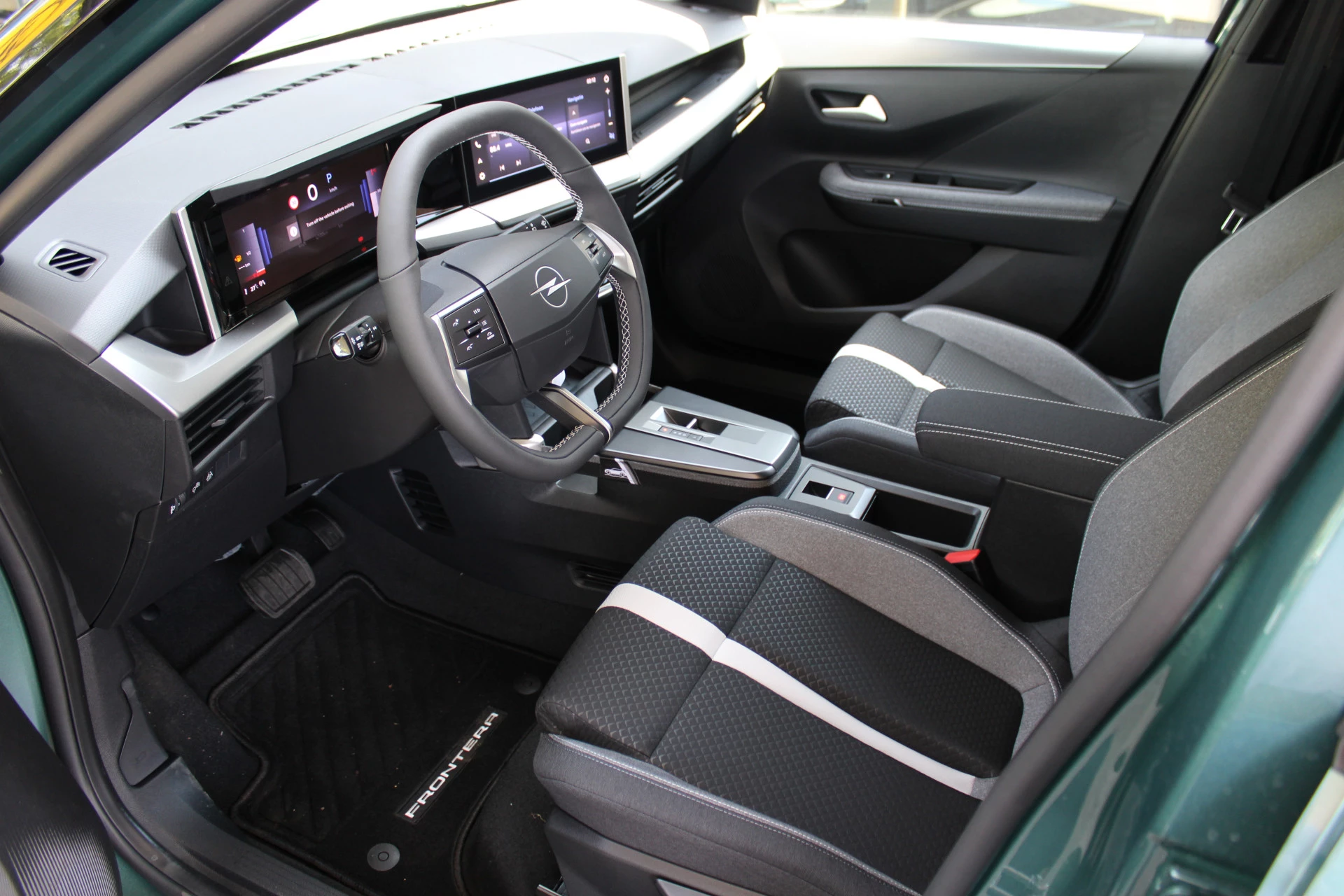 Hoofdafbeelding Opel Frontera