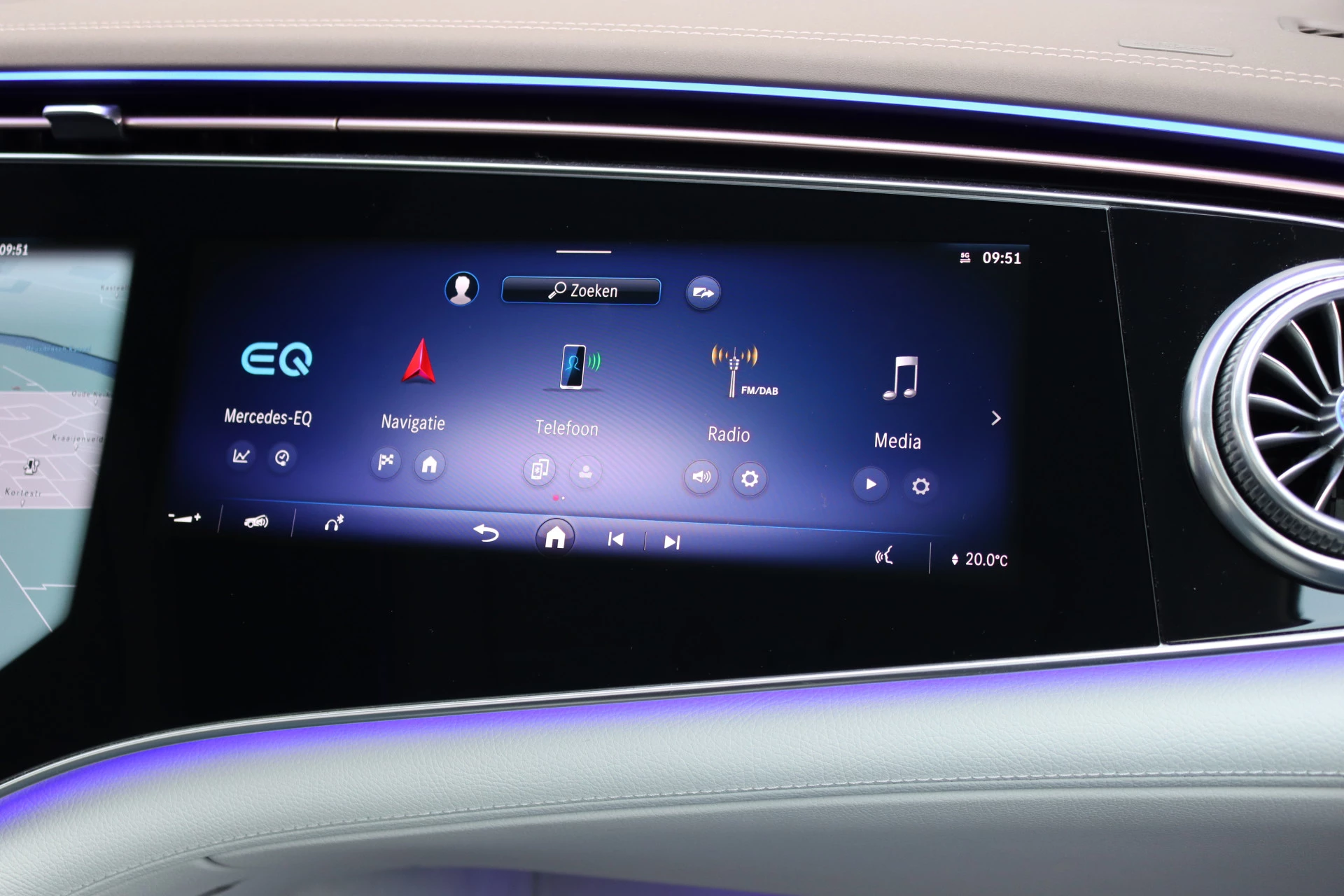 Hoofdafbeelding Mercedes-Benz EQS