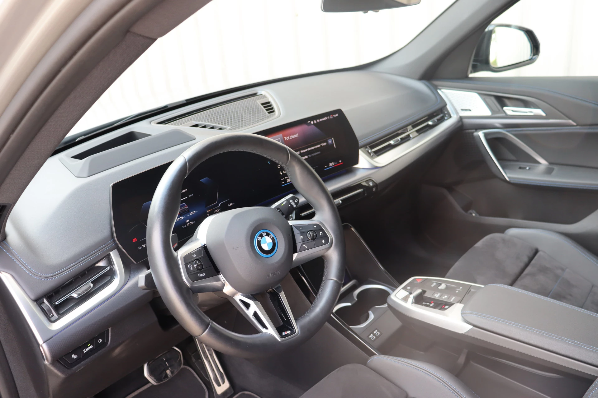 Hoofdafbeelding BMW iX1