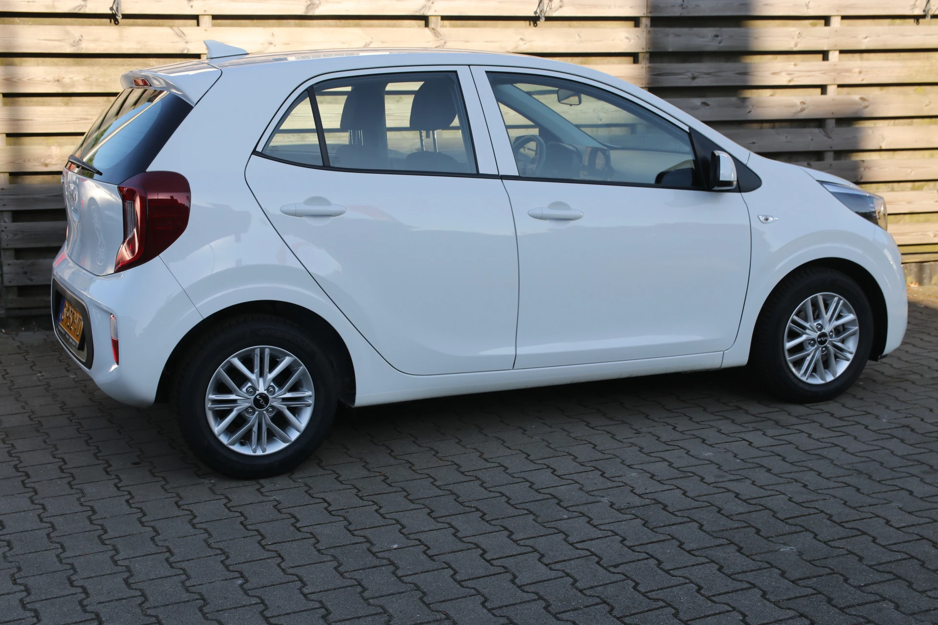 Hoofdafbeelding Kia Picanto