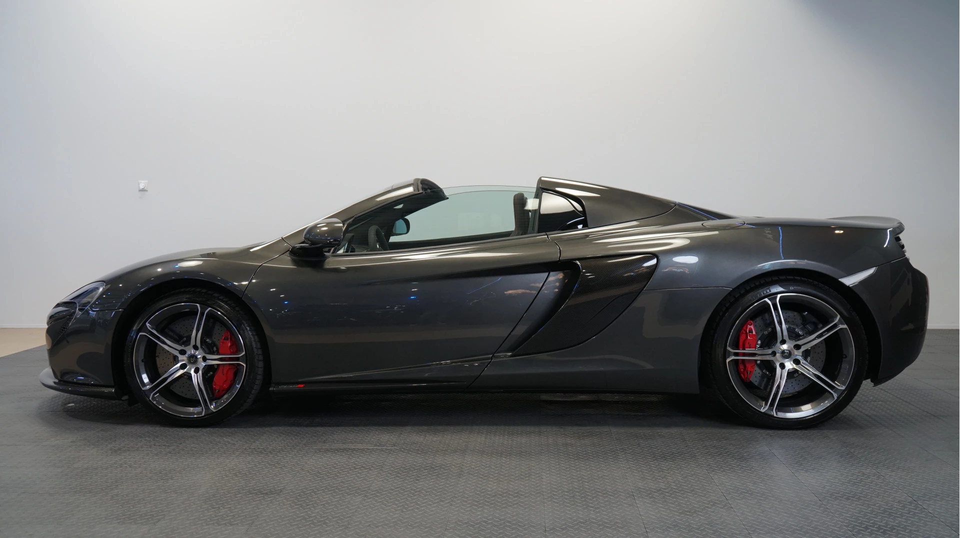 Hoofdafbeelding McLaren 650S