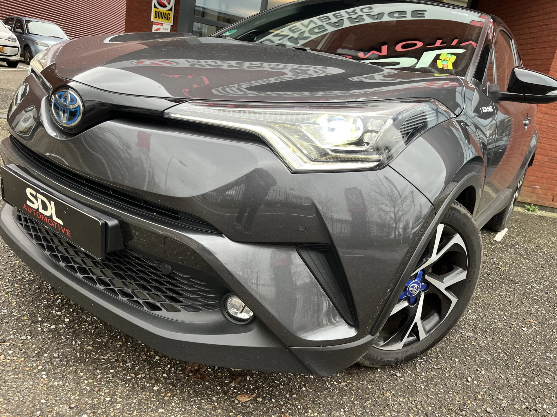 Hoofdafbeelding Toyota C-HR