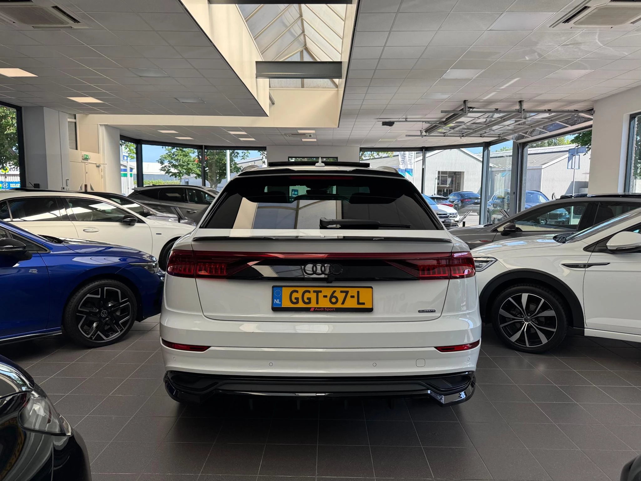 Hoofdafbeelding Audi Q8