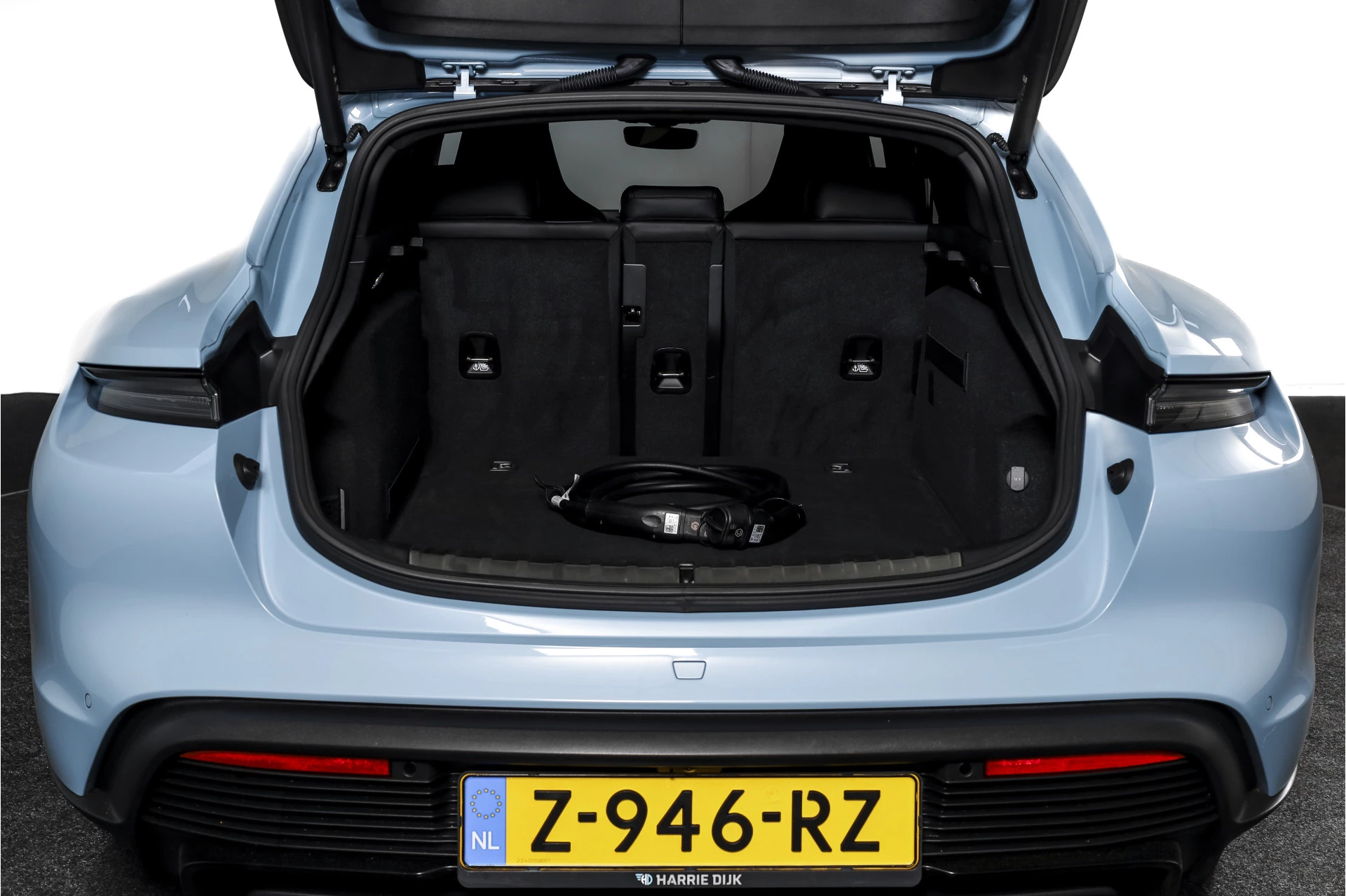 Hoofdafbeelding Porsche Taycan