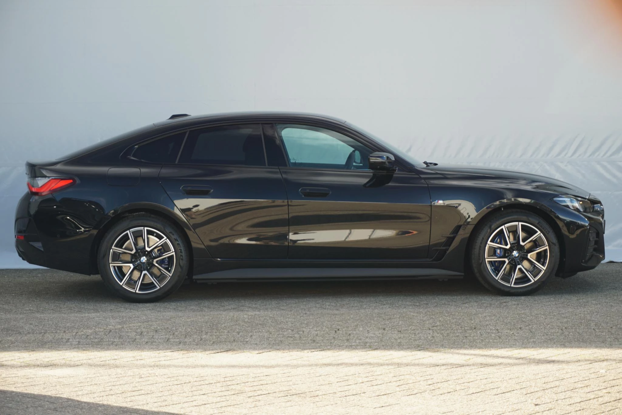 Hoofdafbeelding BMW i4
