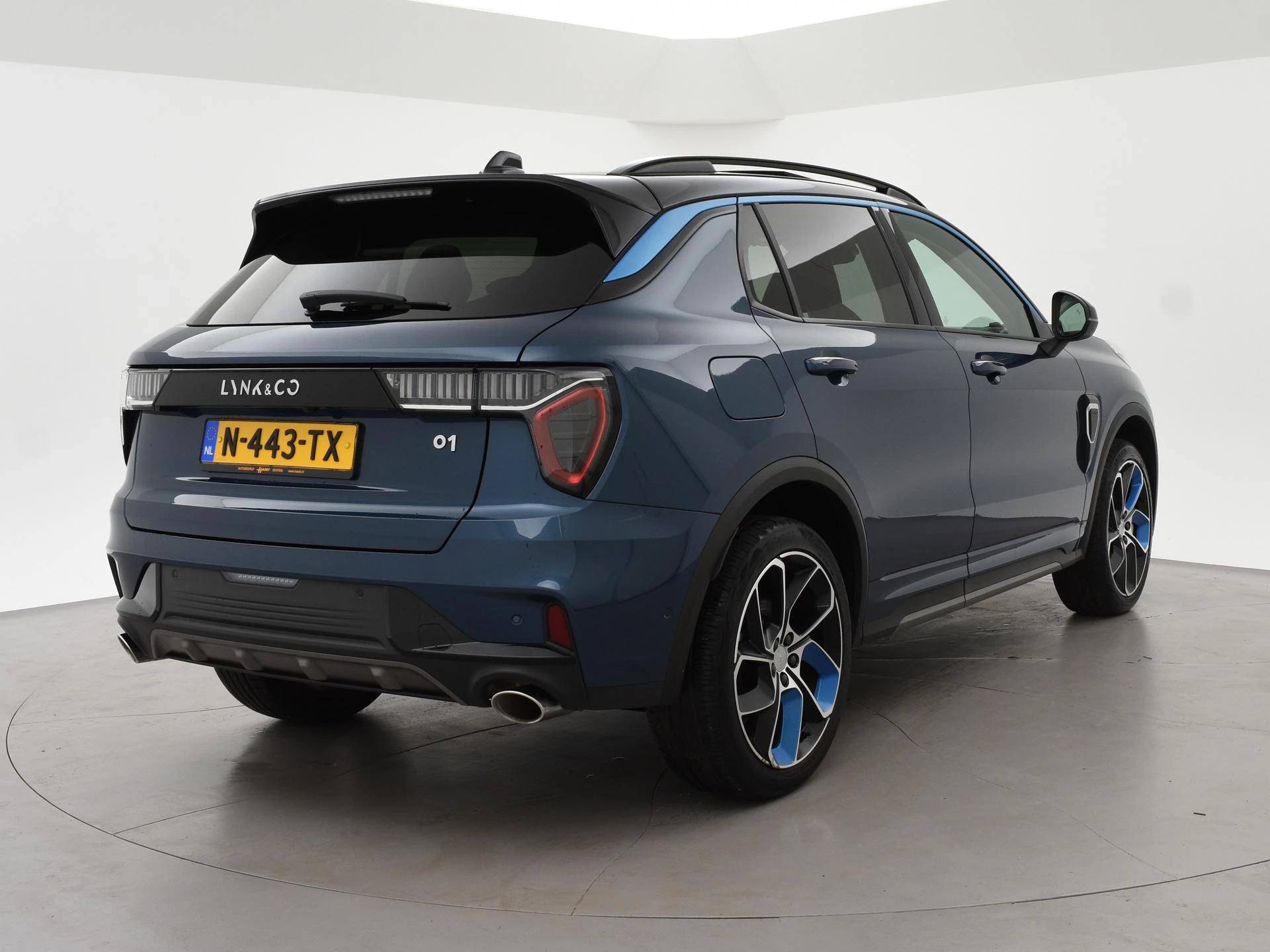 Hoofdafbeelding Lynk & Co 01