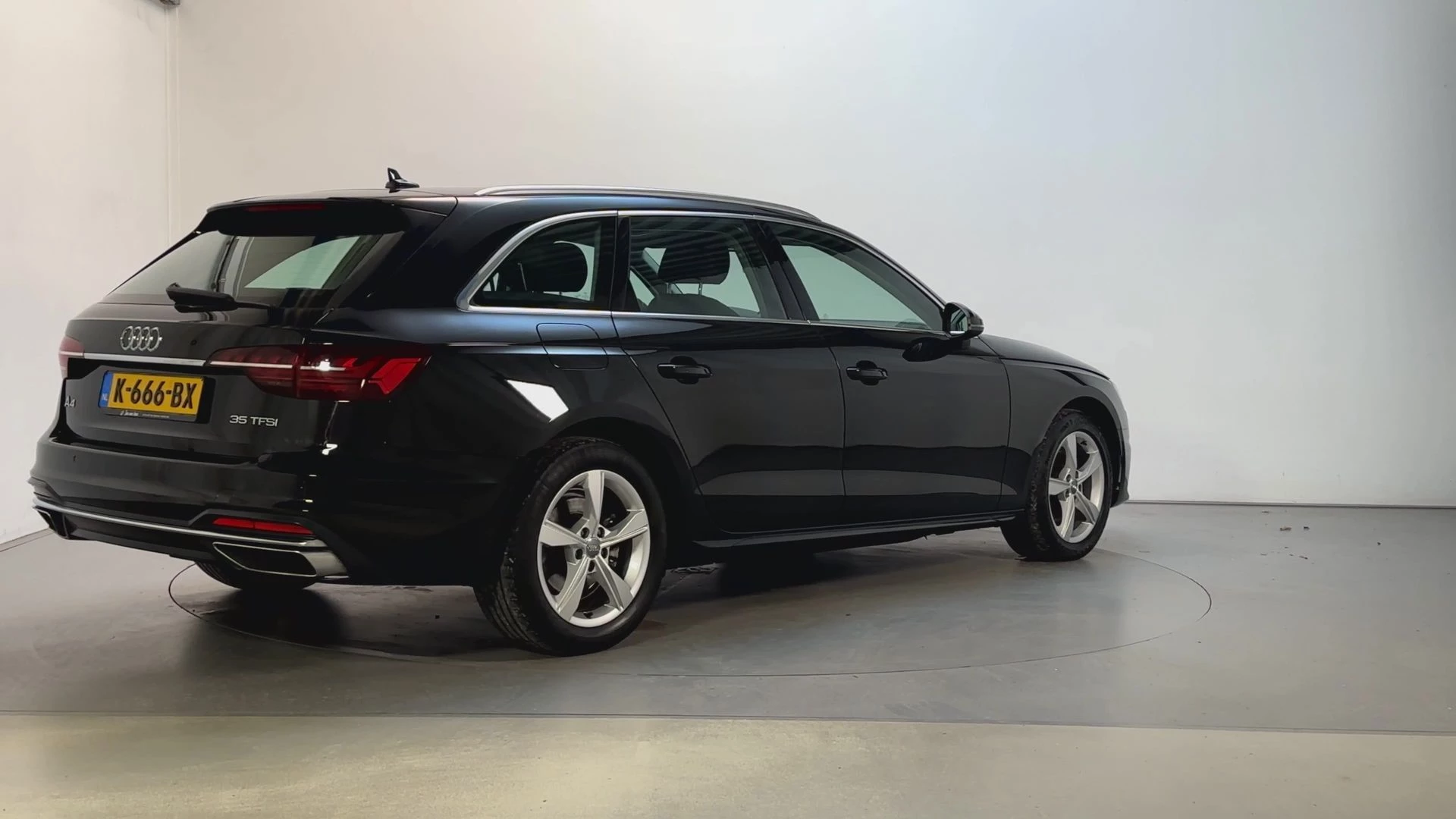 Hoofdafbeelding Audi A4