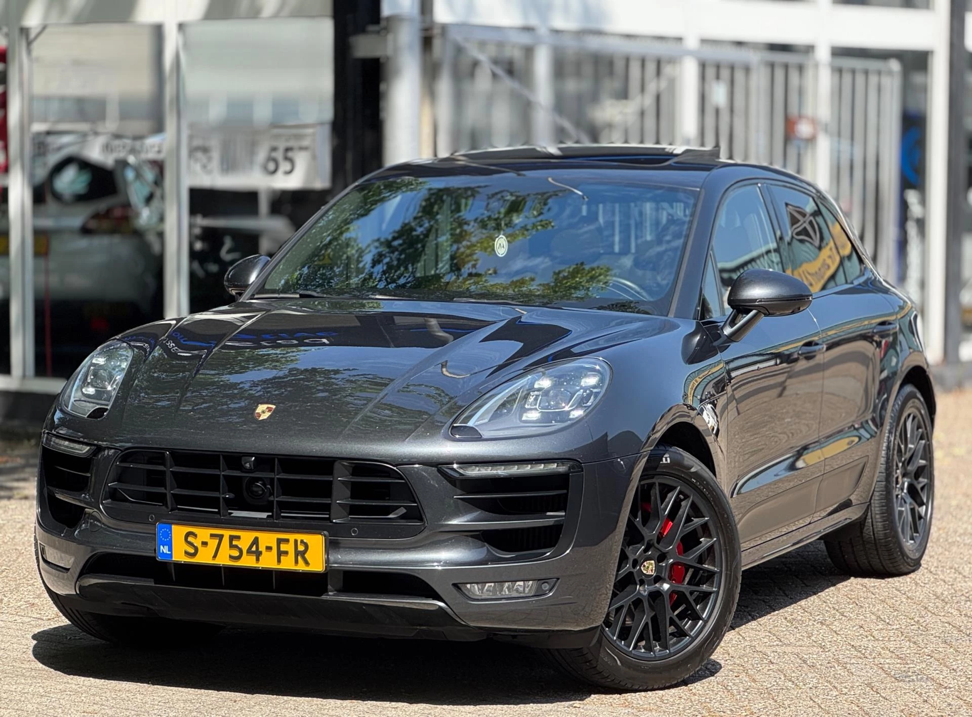 Hoofdafbeelding Porsche Macan