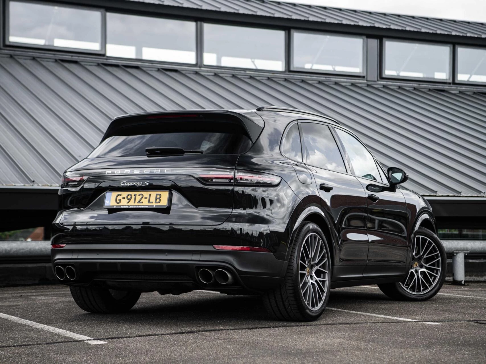 Hoofdafbeelding Porsche Cayenne
