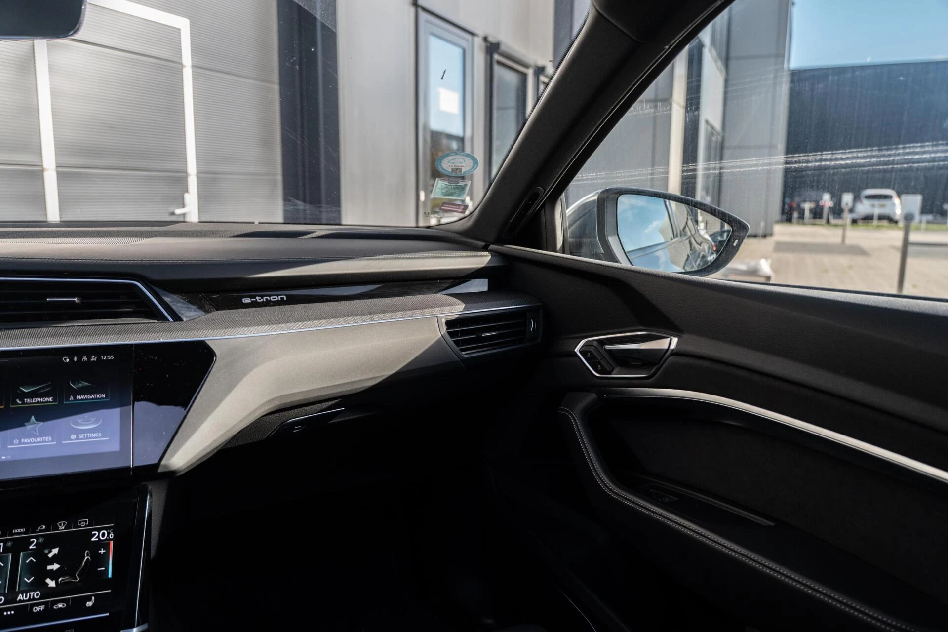 Hoofdafbeelding Audi e-tron