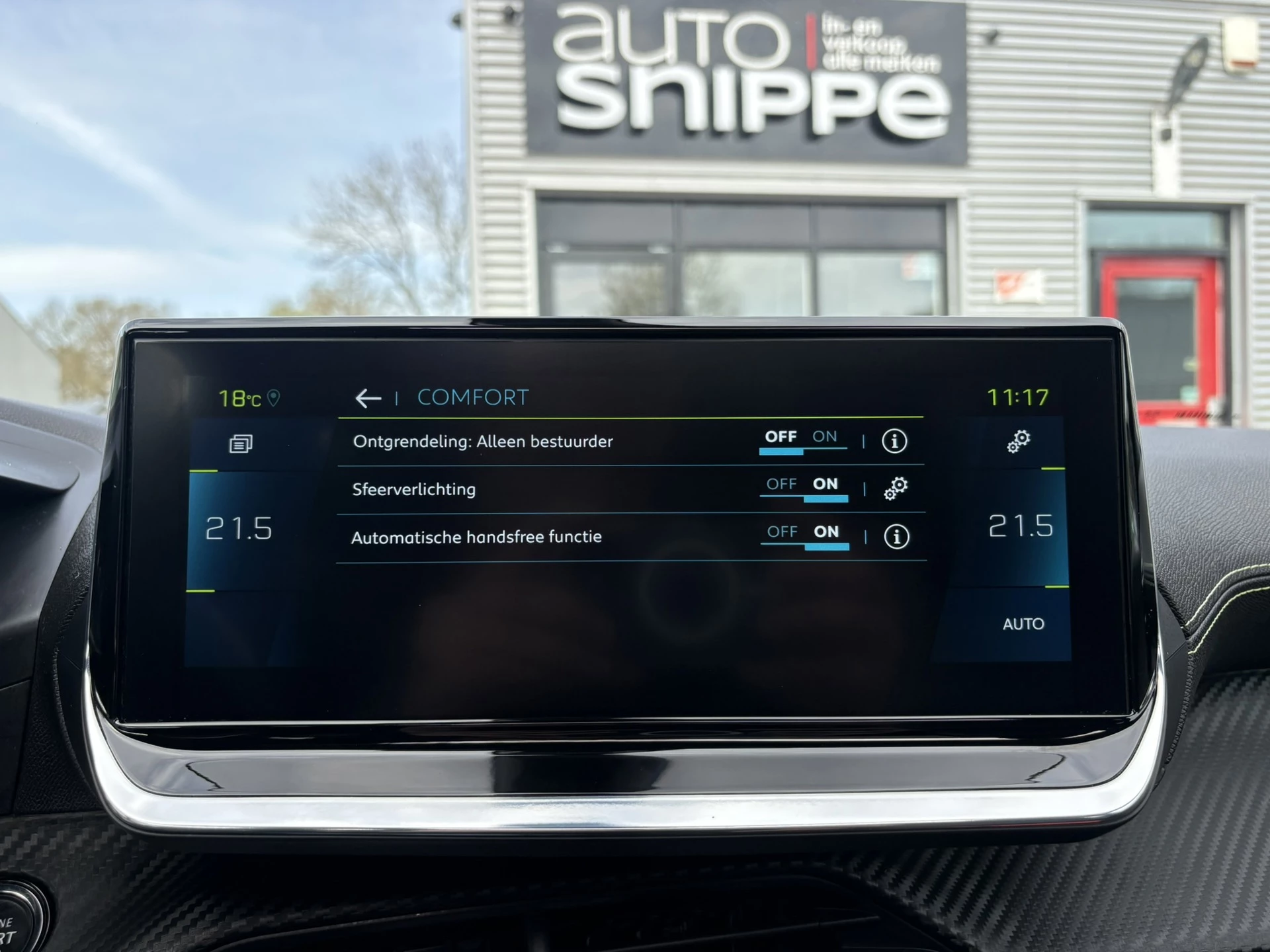 Hoofdafbeelding Peugeot e-2008