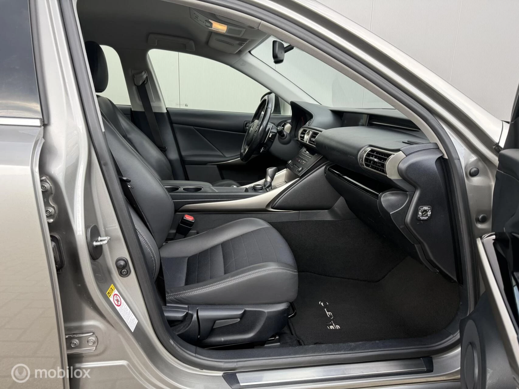 Hoofdafbeelding Lexus IS