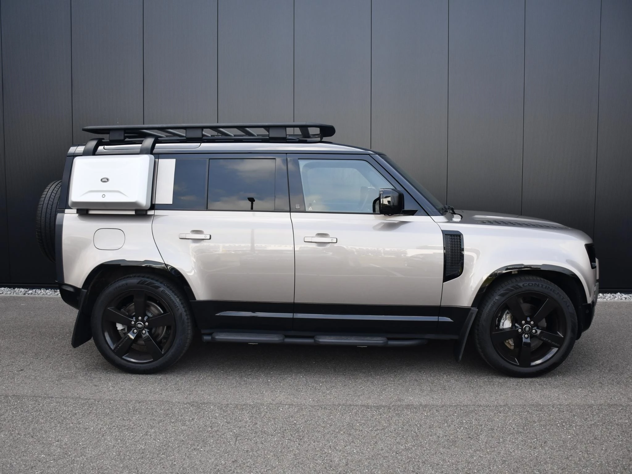 Hoofdafbeelding Land Rover Defender