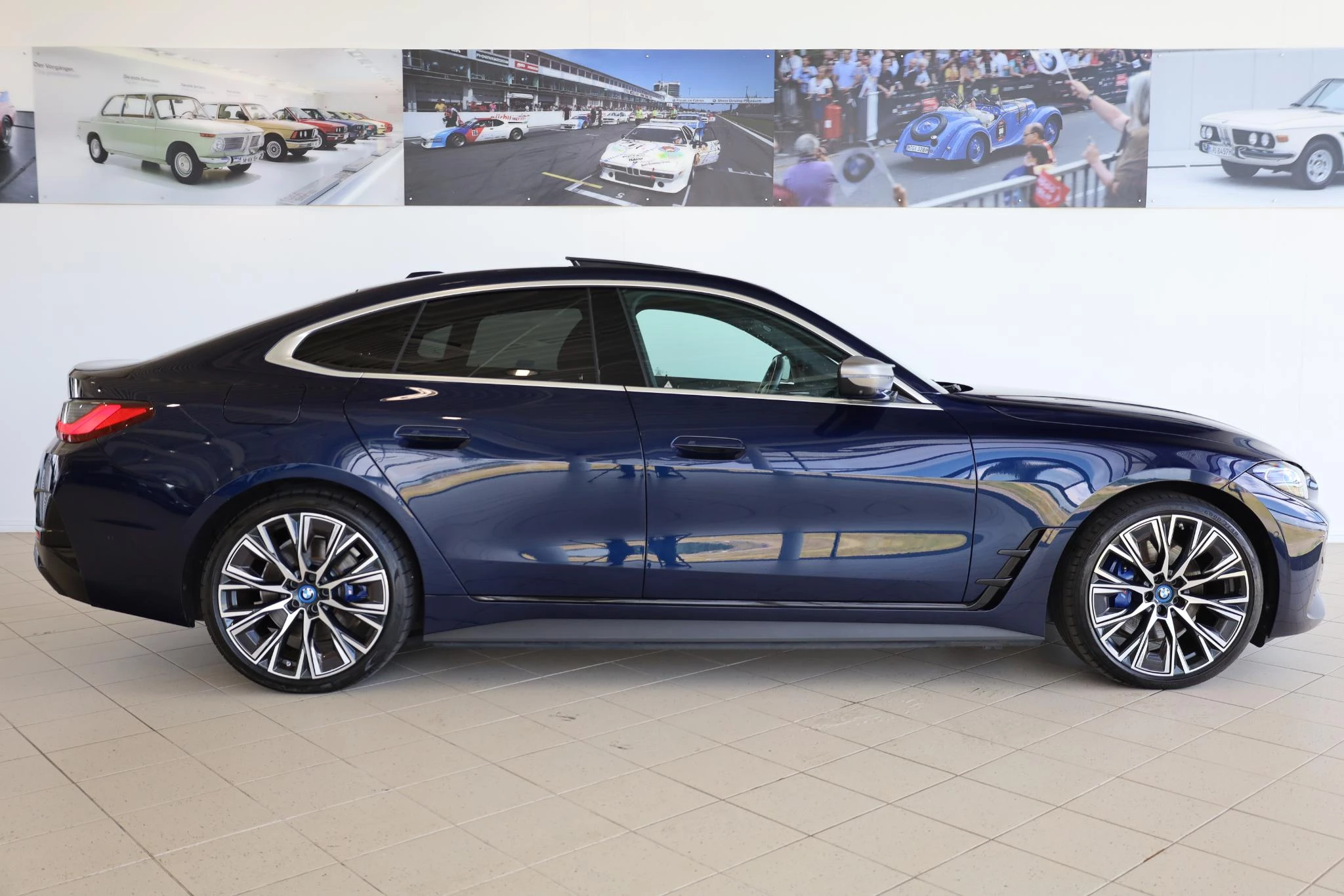 Hoofdafbeelding BMW i4